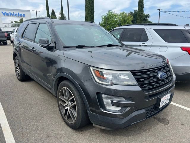 Used 2017 Ford Explorer Sport w/ Equipment Group 401A AWD/4WD image 4