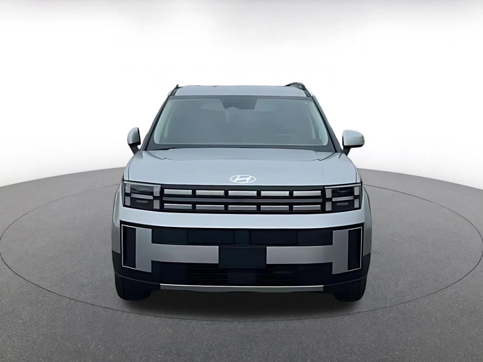 Used 2025 Hyundai Santa Fe SEL image 4