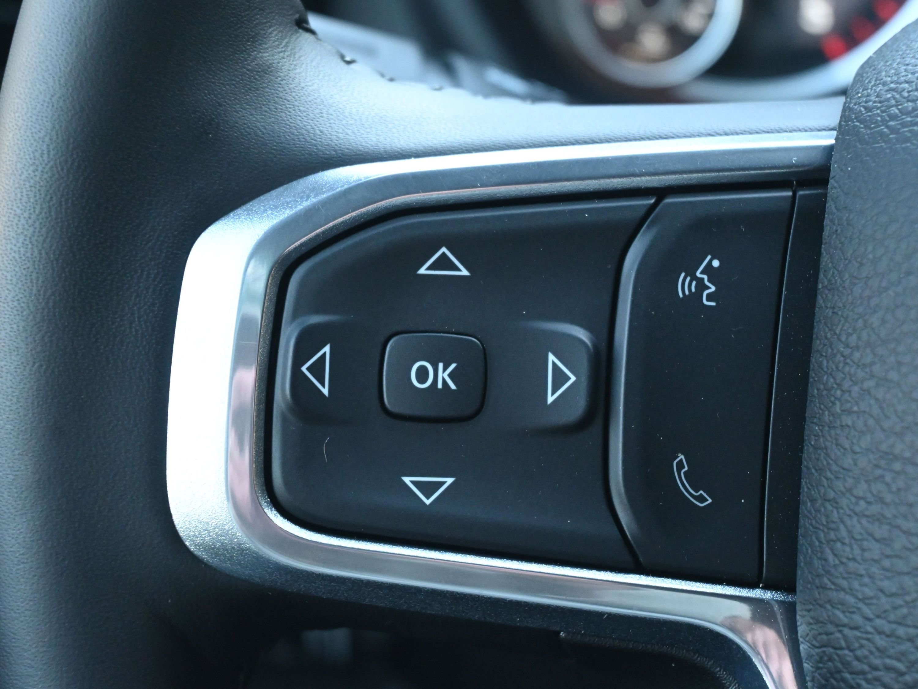 Used 2024 RAM 3500 Laramie w/ Night Edition image 34