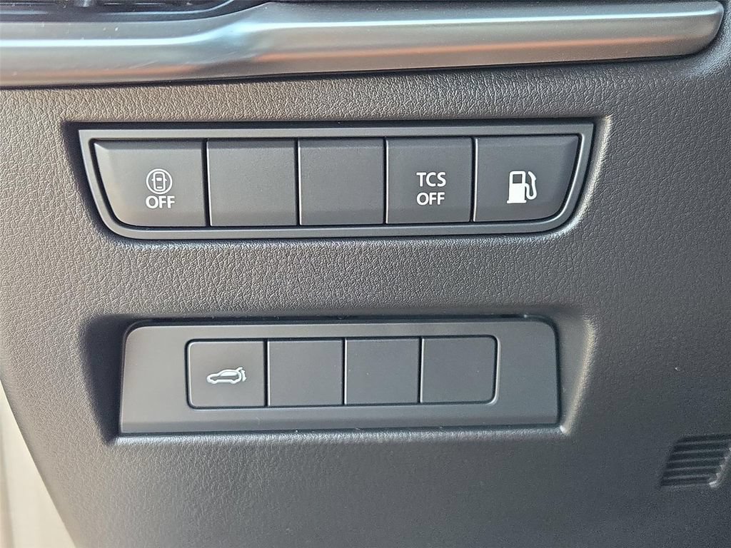 Used 2024 MAZDA CX-90 Plug-In Hybrid w/ Preferred AWD/4WD image 10