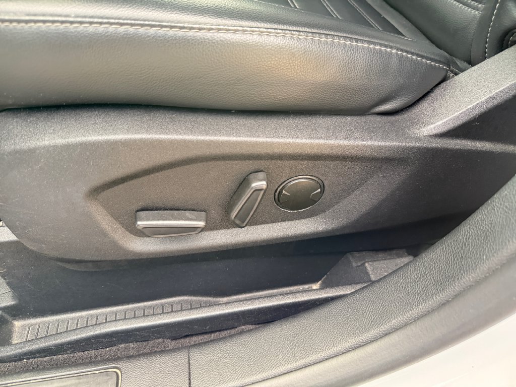 Used 2024 Ford Edge SEL AWD/4WD image 38