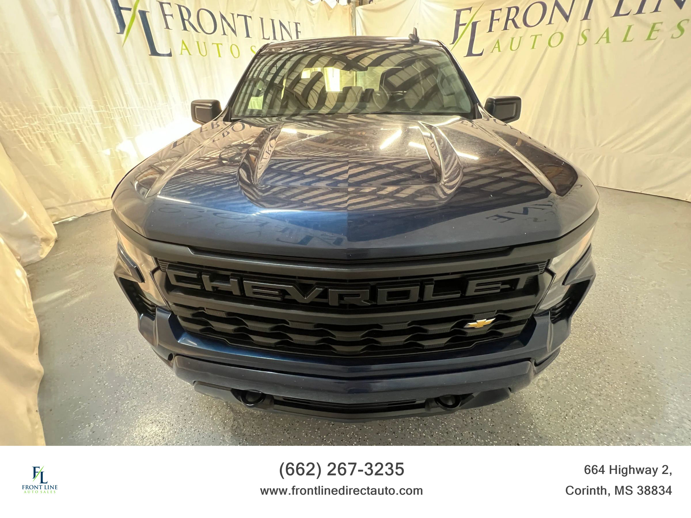 Used 2022 Chevrolet Silverado 1500 Custom image 2