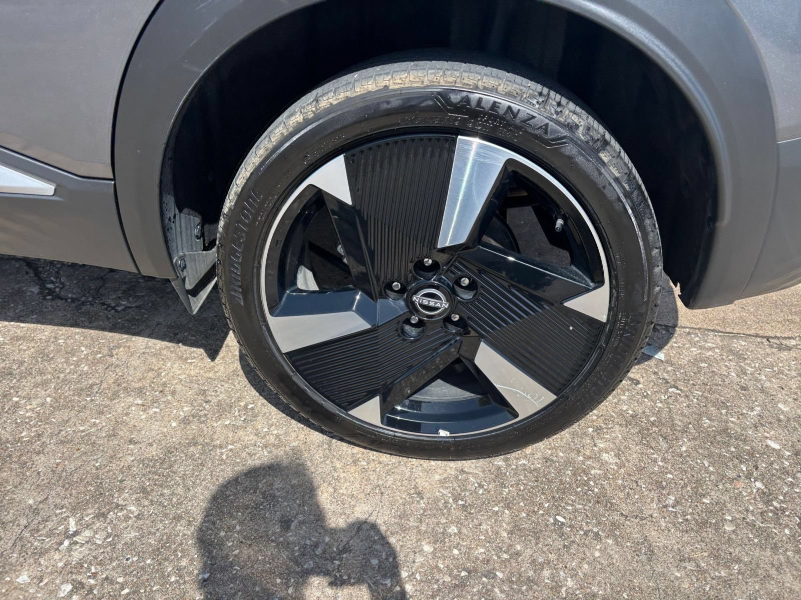 Used 2026 Nissan Kicks SR AWD/4WD image 28