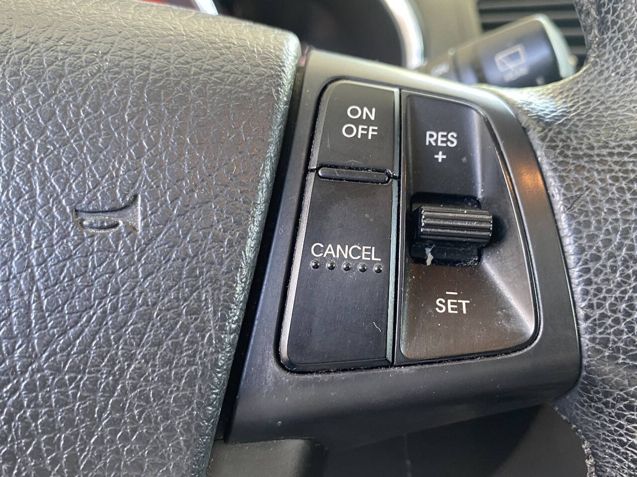 Used 2013 Kia Sorento SX w/ SX Premium Pkg FWD image 24