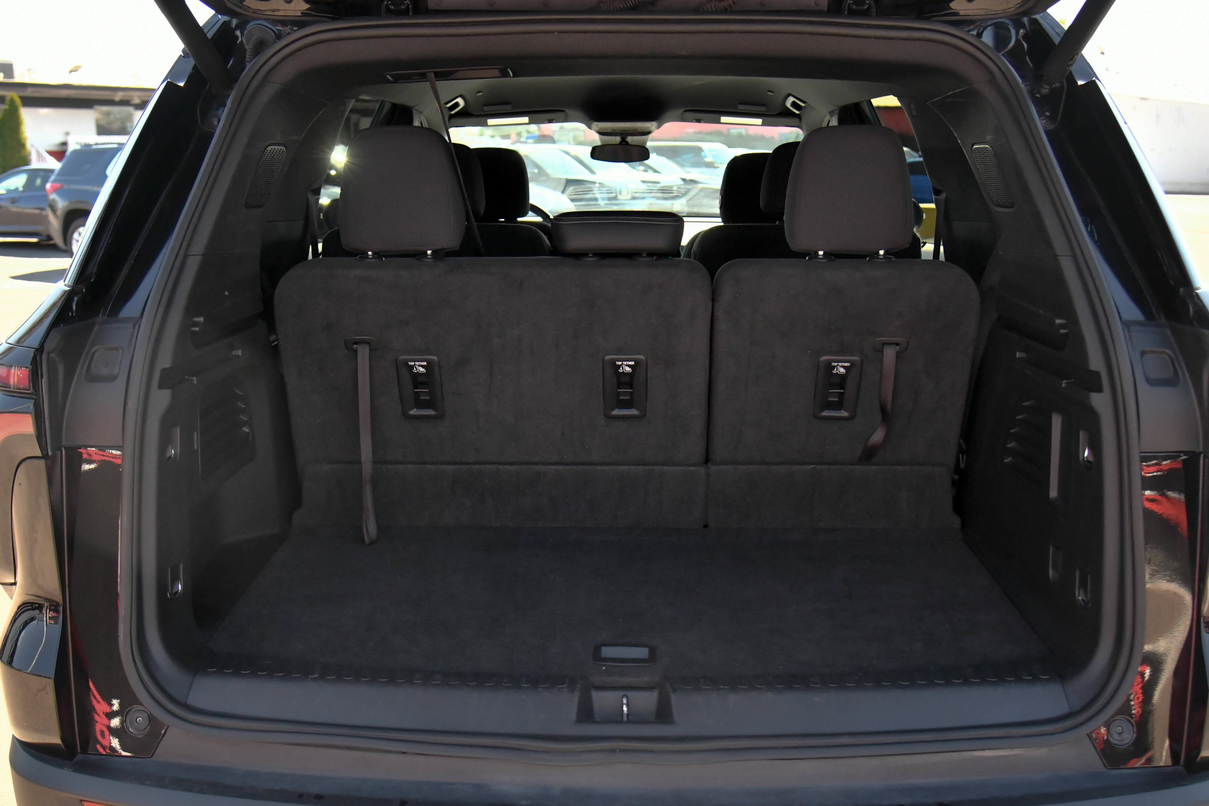 Used 2024 Chevrolet Traverse LT FWD image 50