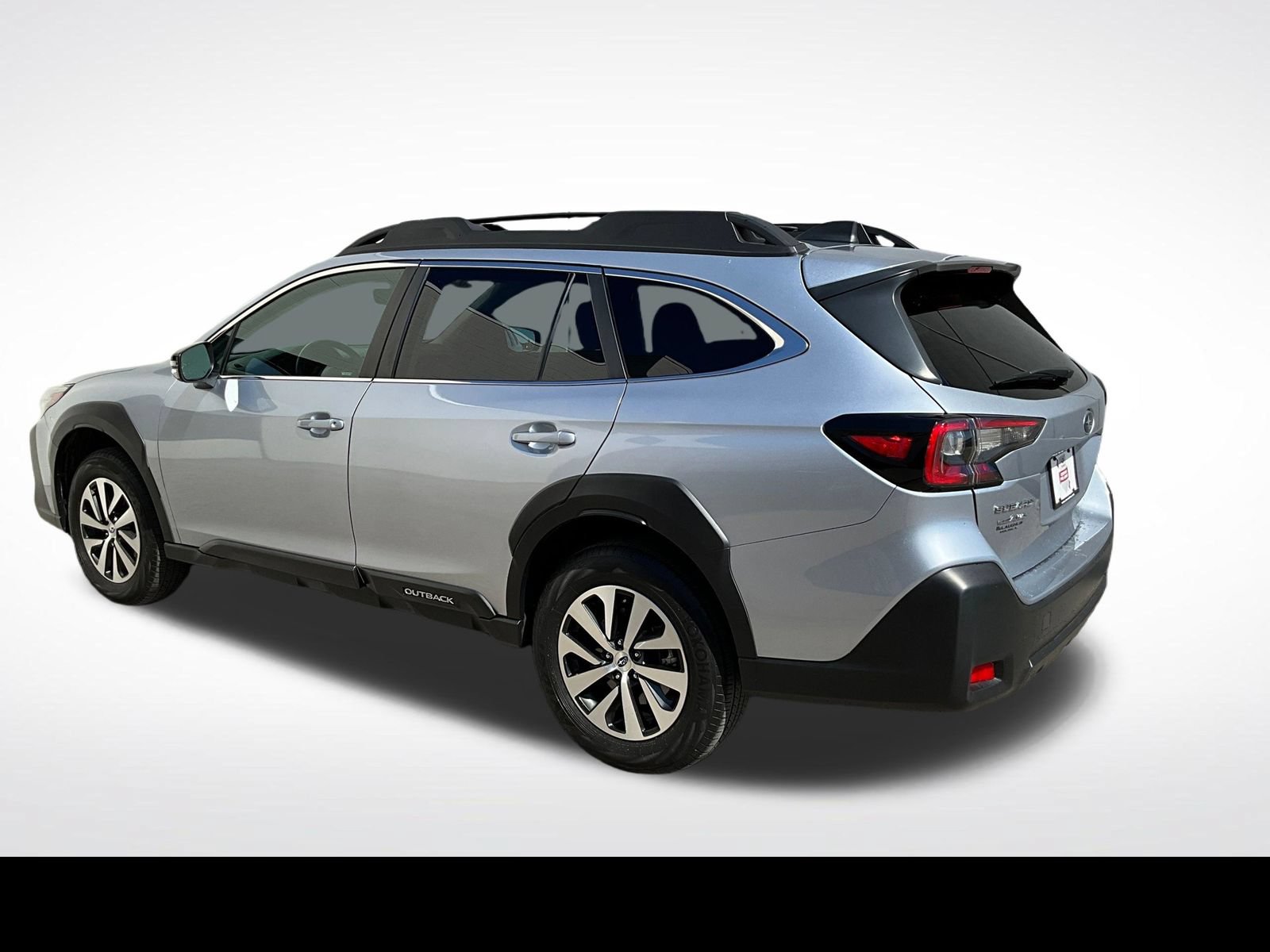 Certified 2024 Subaru Outback Premium AWD/4WD image 13