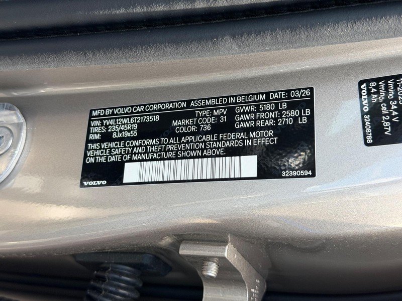 New 2026 Volvo V60 B5 Cross Country Ultra w/ Protection Package Premier AWD/4WD image 17