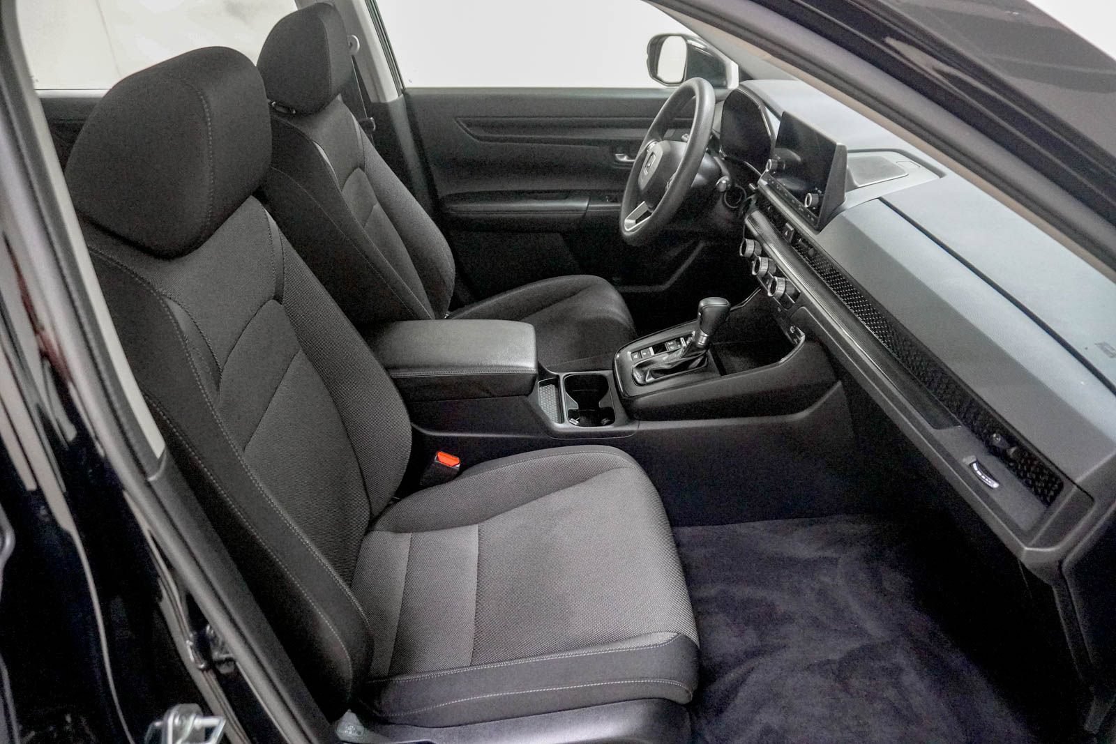 Used 2024 Honda CR-V LX image 29