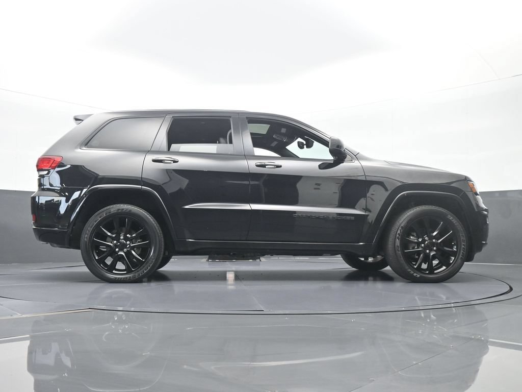 Used 2020 Jeep Grand Cherokee Altitude RWD image 62