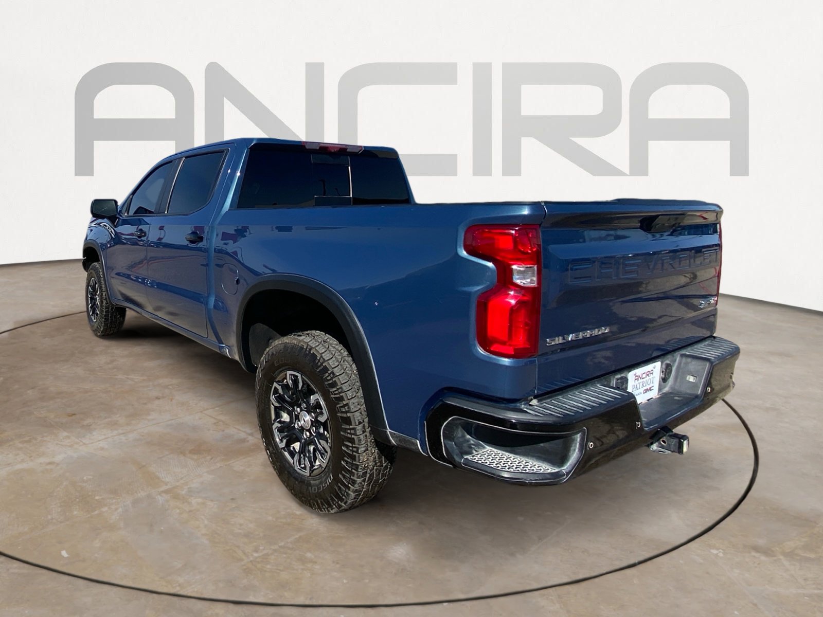 Used 2024 Chevrolet Silverado 1500 ZR2 w/ Technology Package image 8