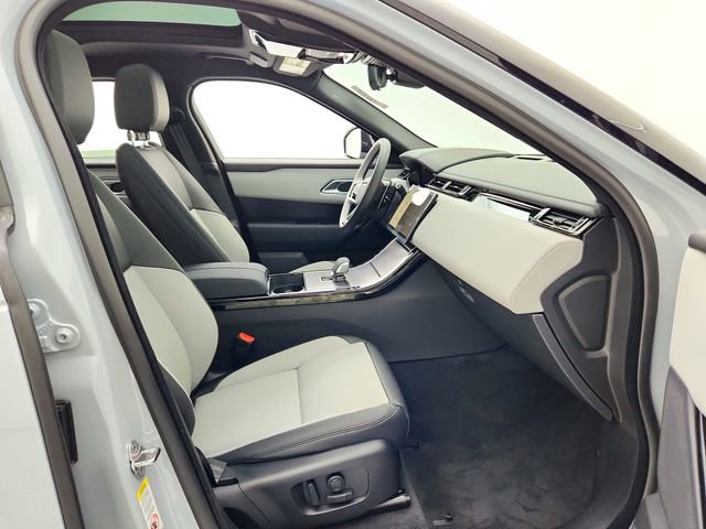 New 2026 Land Rover Range Rover Velar Dynamic SE image 18