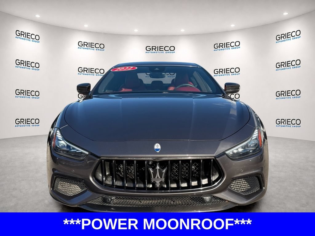 Used 2022 Maserati Ghibli Modena RWD image 2