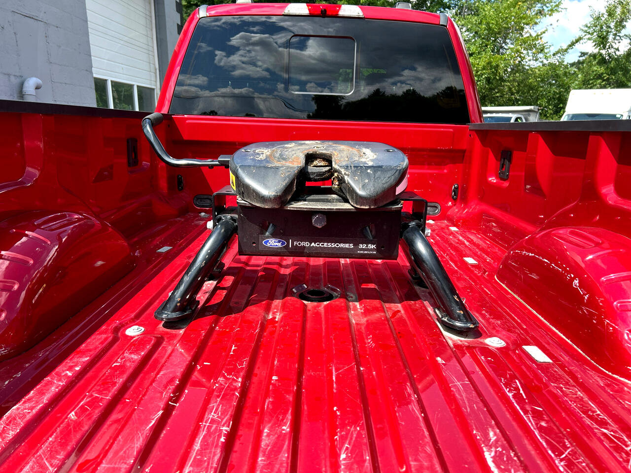 Used 2022 Ford F450 Platinum w/ FX4 Off-Road Package image 8