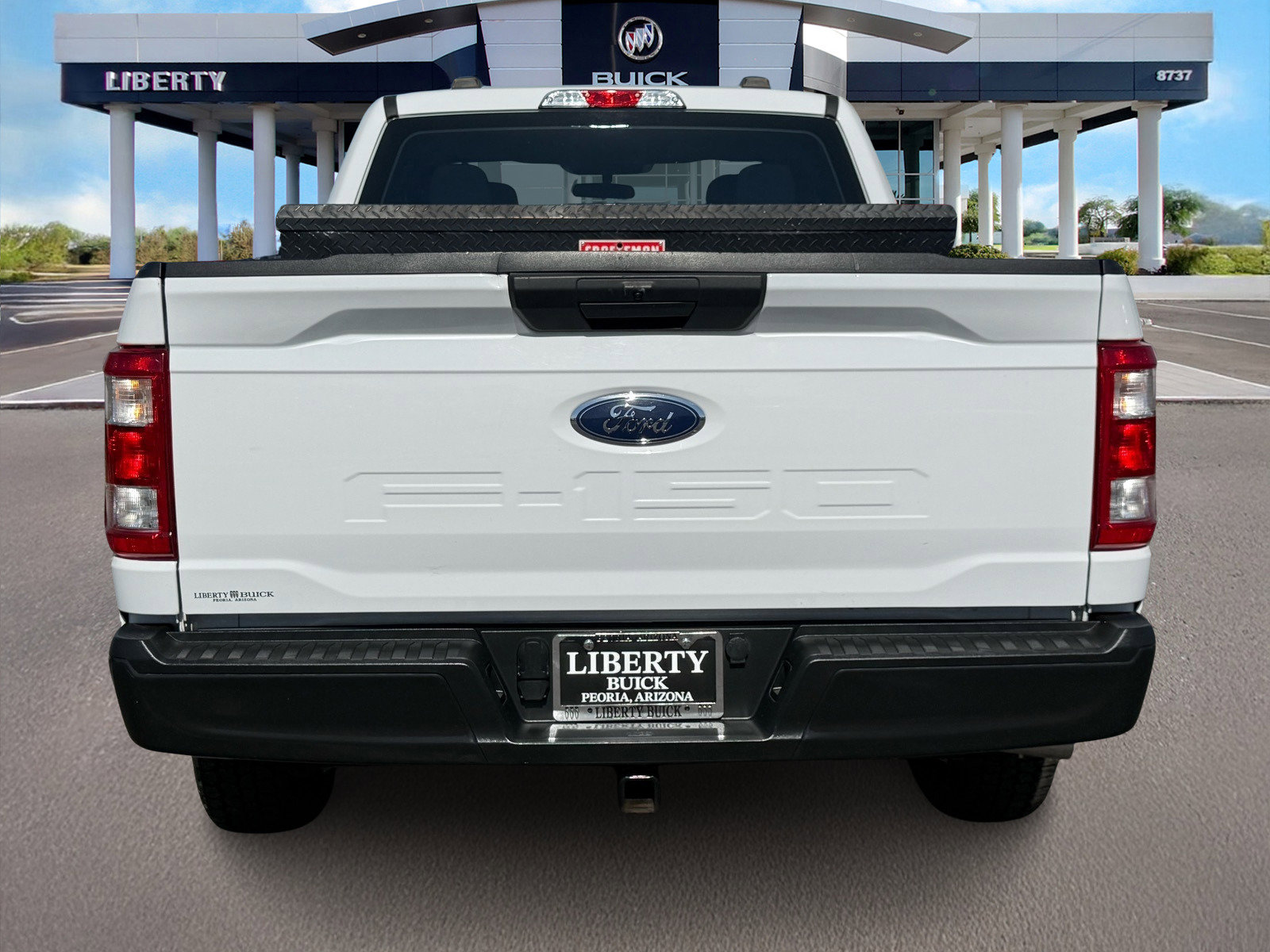 Used 2022 Ford F150 XL w/ Trailer Tow Package image 5