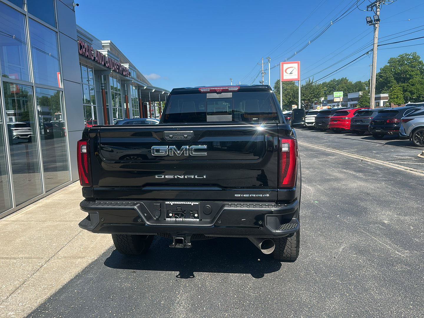 Used 2025 GMC Sierra 3500 Denali Ultimate AWD/4WD image 4