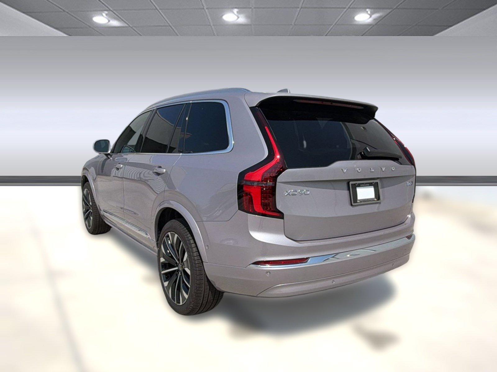 New 2026 Volvo XC90 B6 Plus w/ Protection Package AWD/4WD image 3