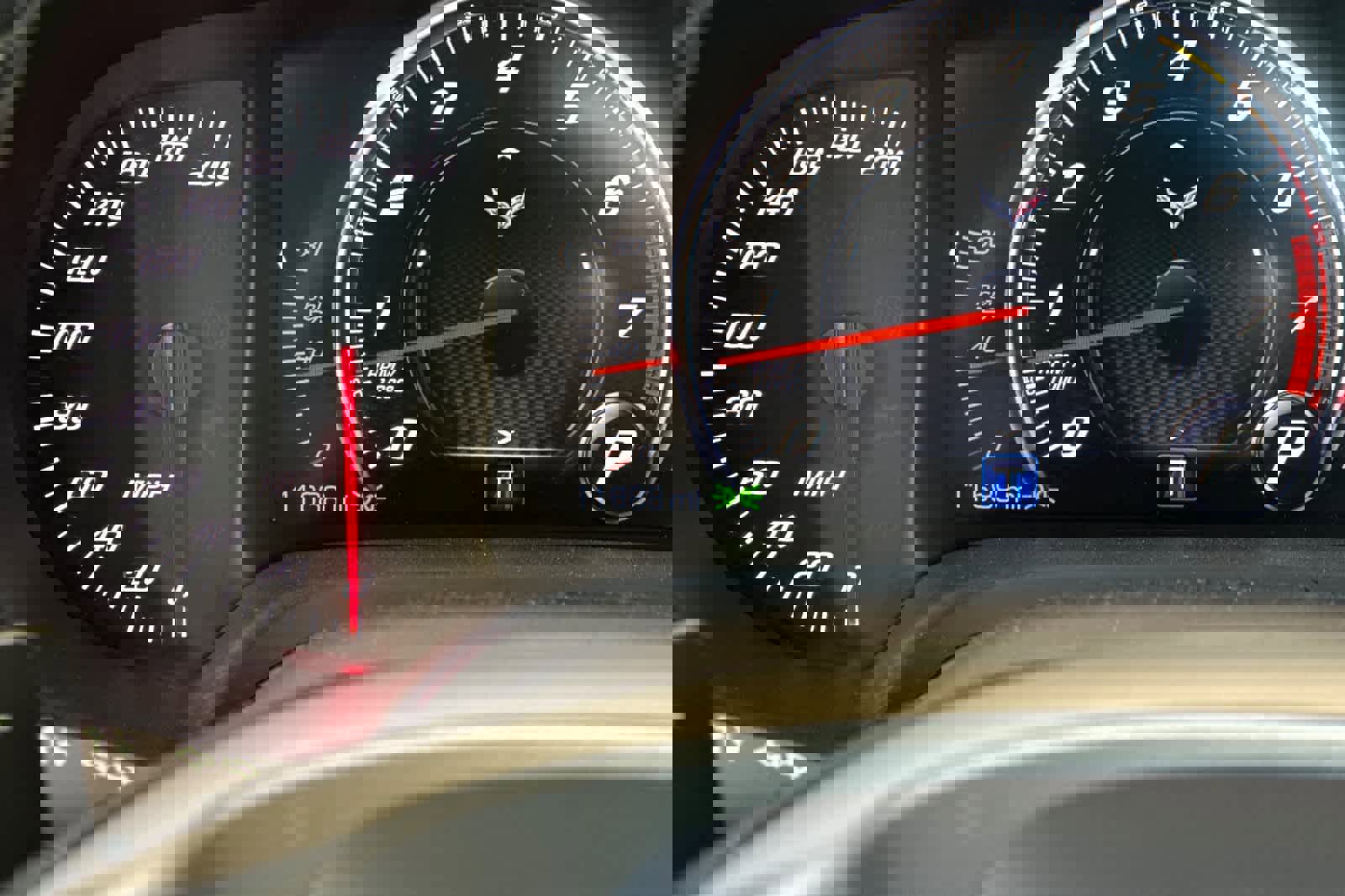 Used 2018 Chevrolet Corvette Stingray Coupe w/ 1LT image 25