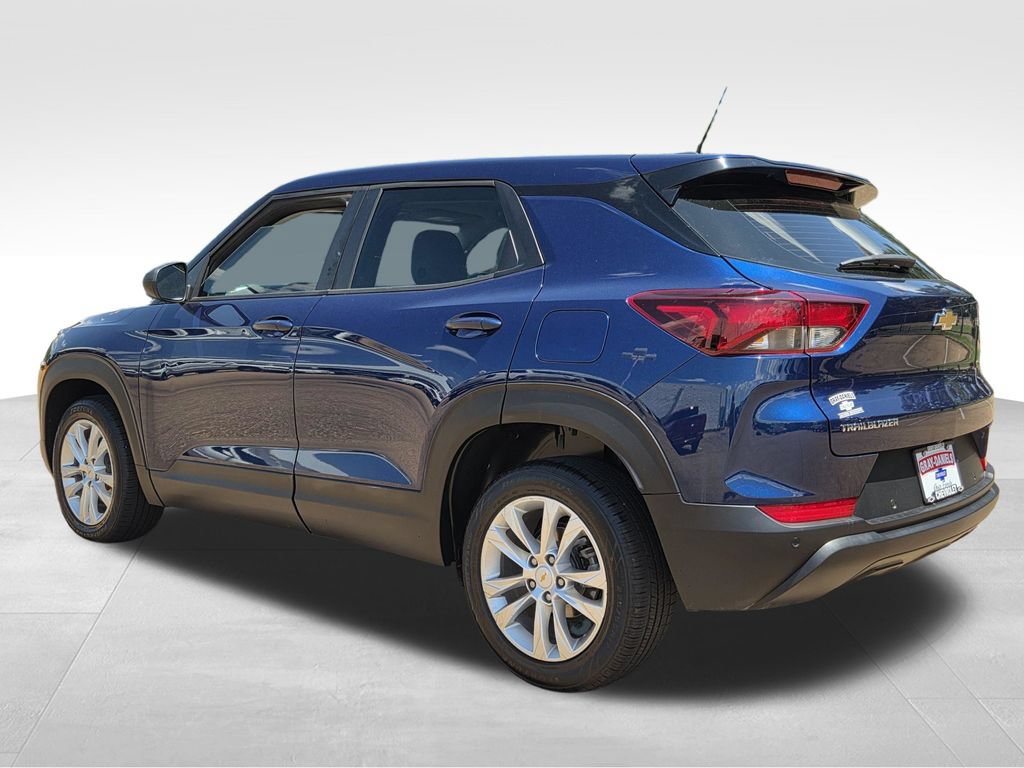 Used 2022 Chevrolet TrailBlazer LS FWD image 8