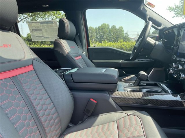 New 2025 Ford F150 Lariat w/ Equipment Group 502A High image 30