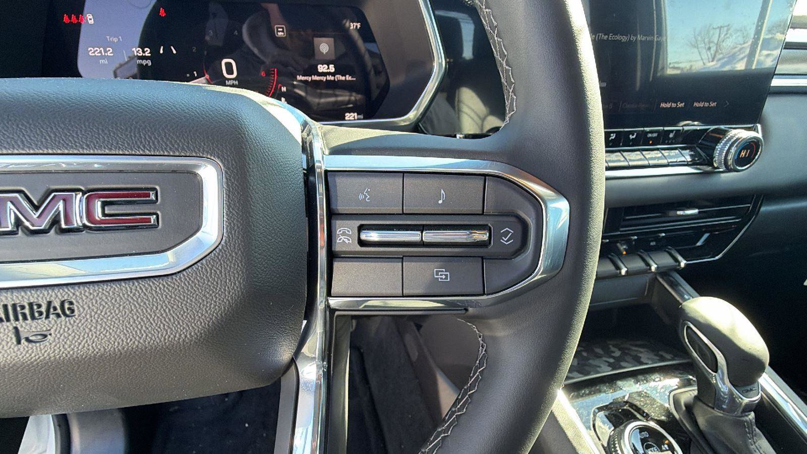 New 2025 GMC Canyon Elevation w/ Convenience Package image 19