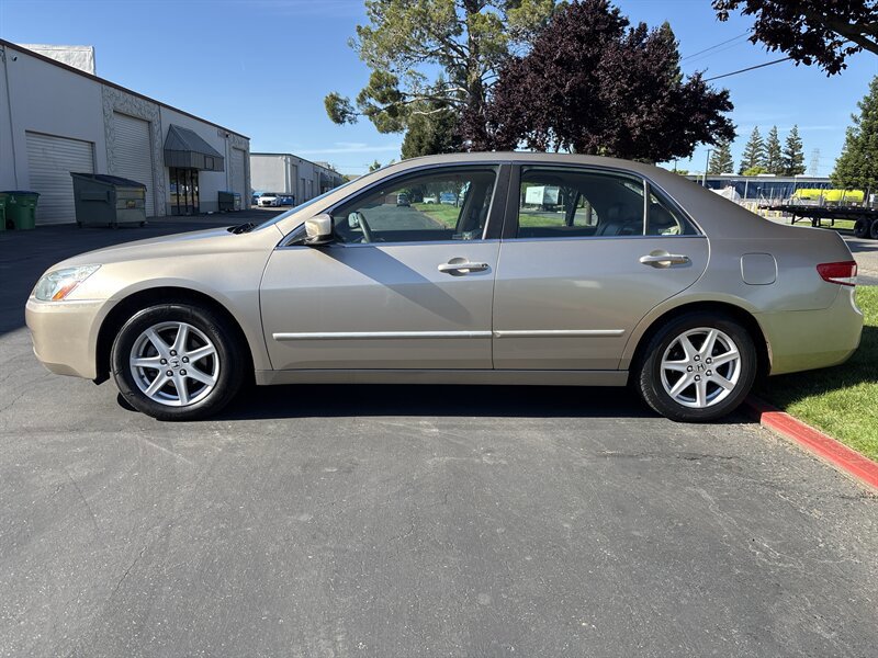 Used 2004 Honda Accord EX image 8