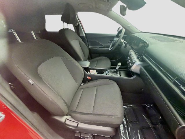 Certified 2024 Hyundai Kona SE FWD image 28