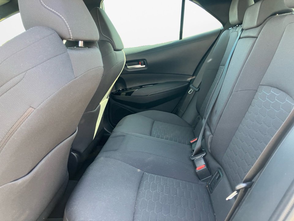 Used 2023 Toyota Corolla SE FWD image 16