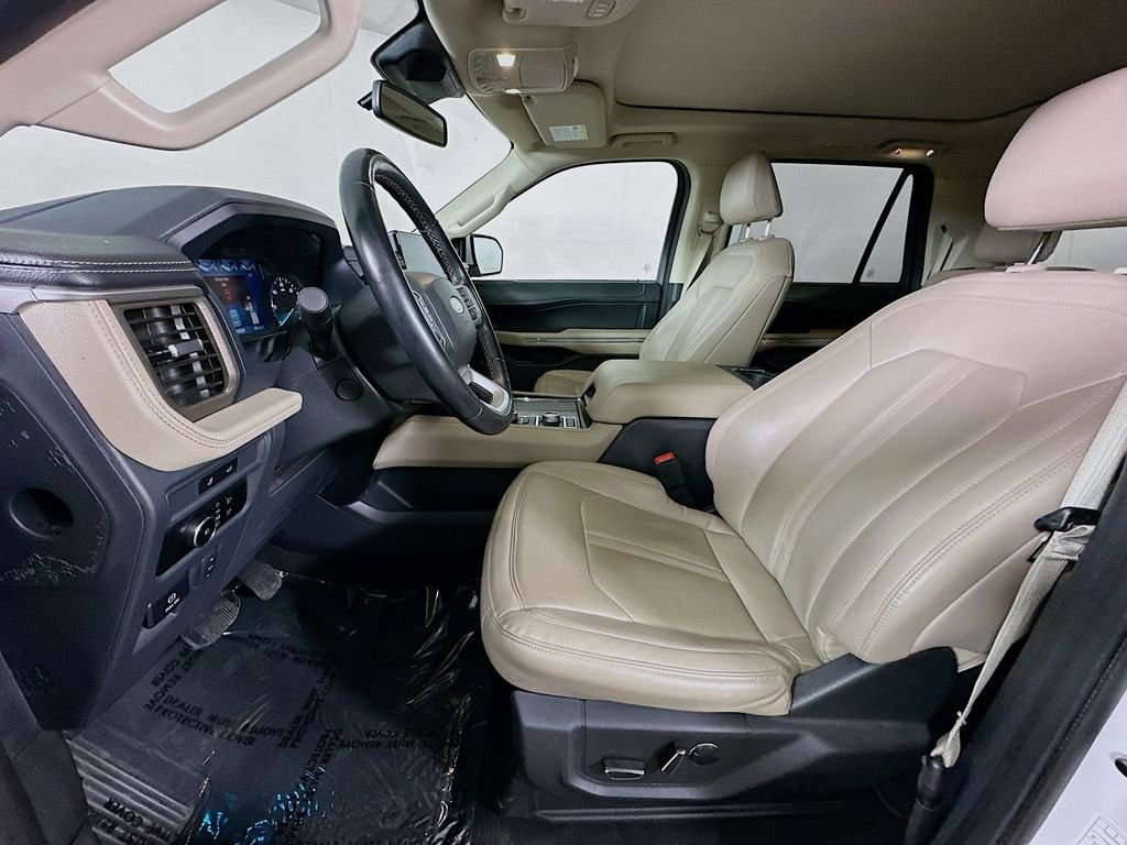 Used 2024 Ford Expedition Max Limited image 14