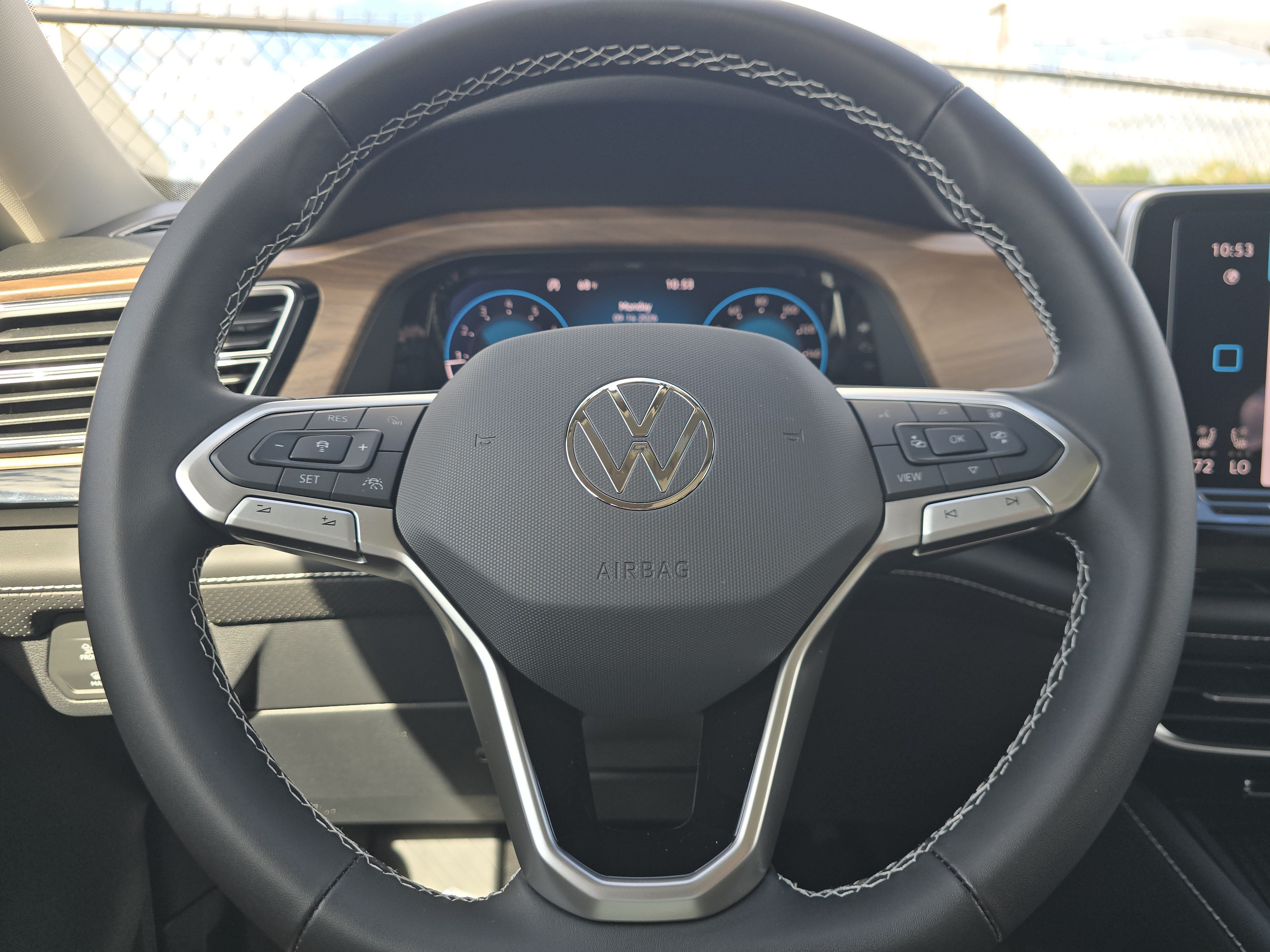 New 2026 Volkswagen Atlas SE AWD/4WD image 23