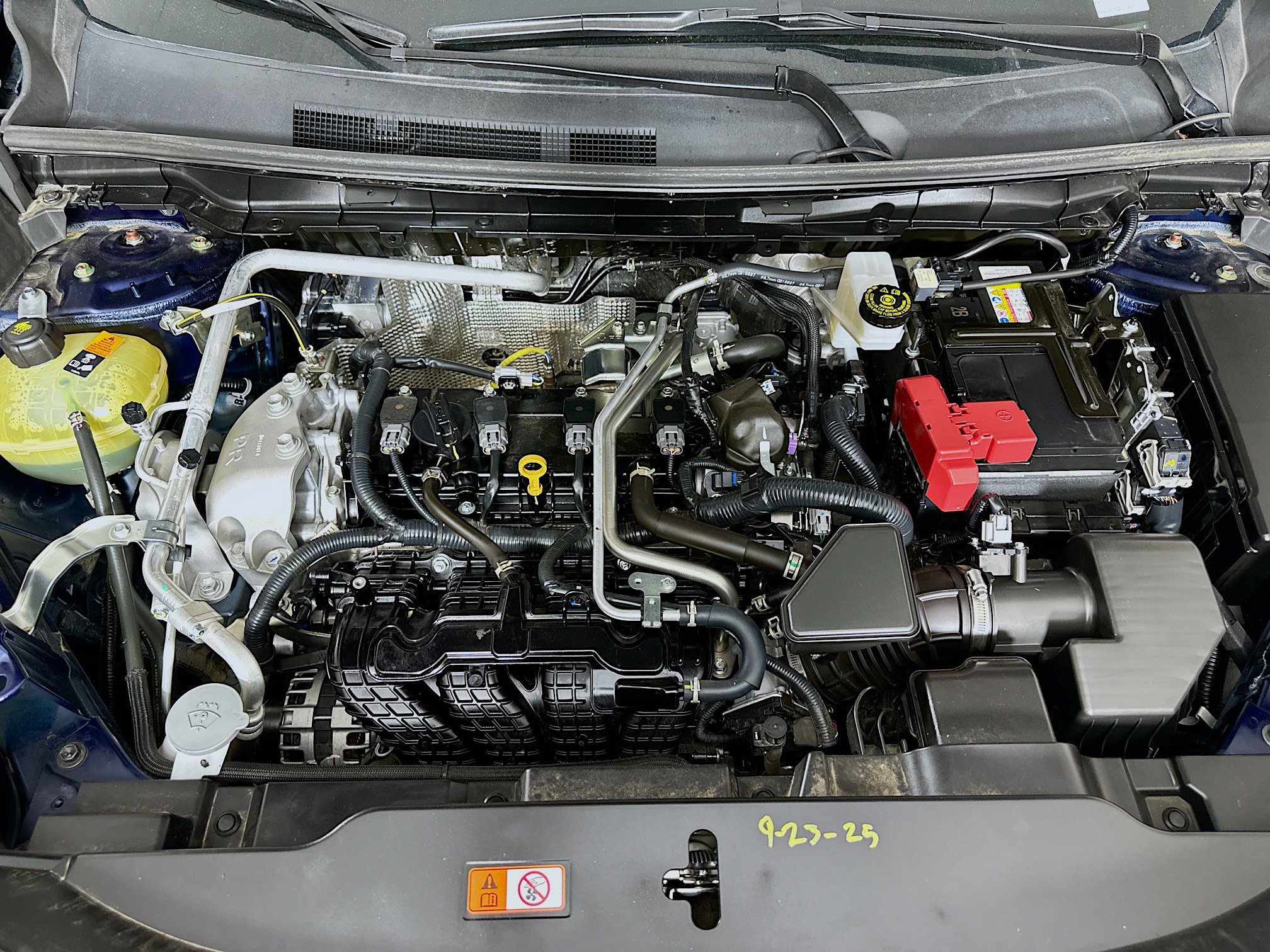 Used 2025 Mitsubishi Outlander SE image 34