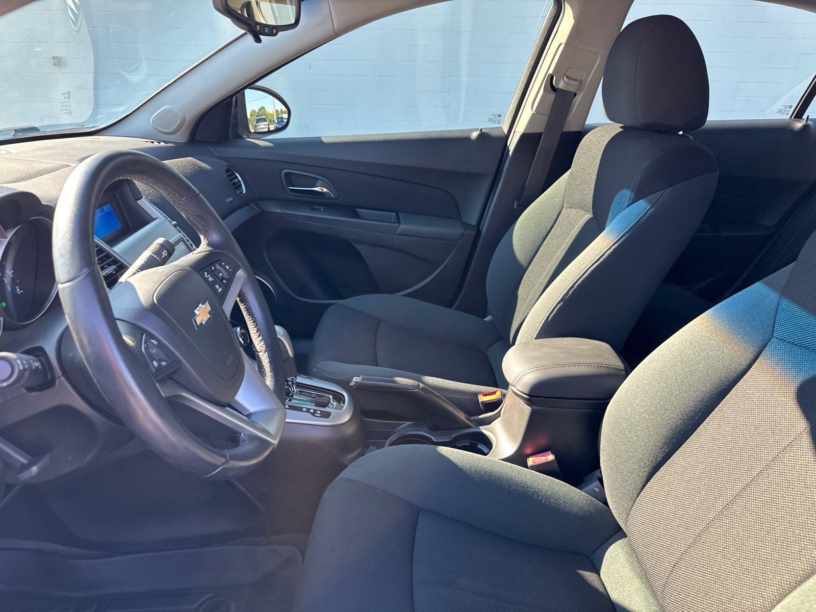 Used 2011 Chevrolet Cruze LT FWD image 20