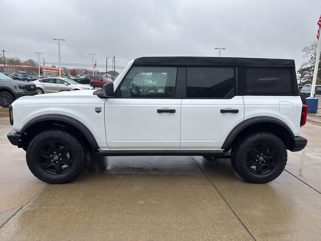 New 2025 Ford Bronco Big Bend w/ Black Diamond Package image 3