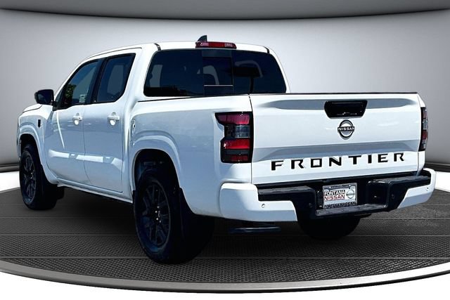 New 2026 Nissan Frontier SV w/ Tow Package RWD image 3