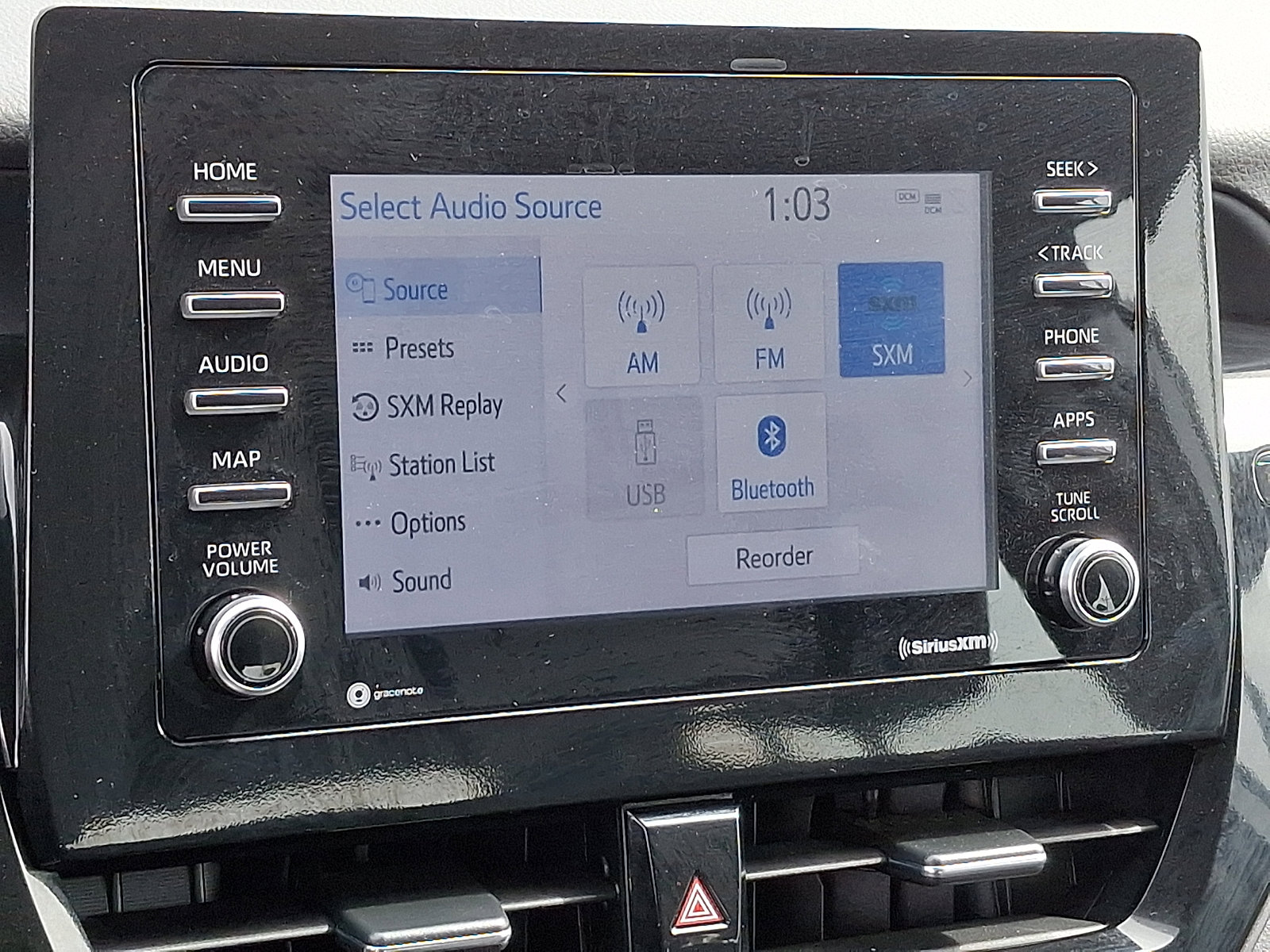 Used 2024 Toyota Camry SE image 17