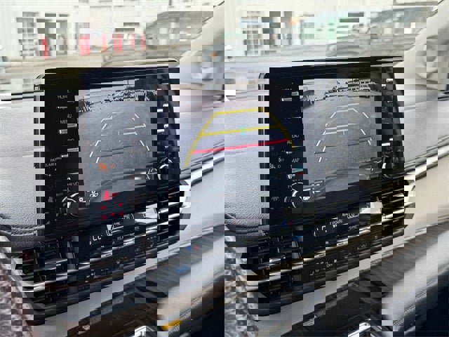 Certified 2024 Toyota Sienna Limited image 23