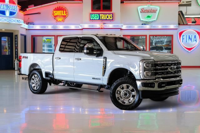 Used 2024 Ford F250 Lariat w/ Lariat Ultimate Package AWD/4WD image 1