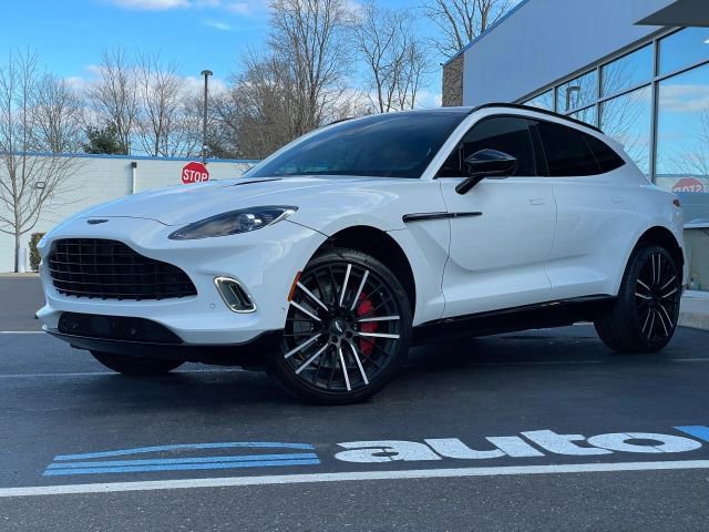 Used 2023 Aston Martin DBX image 50