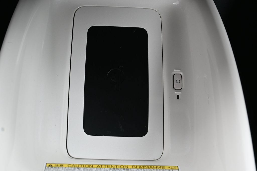 Certified 2018 Toyota Prius Four w/ Advanced Technology Package FWD image 25