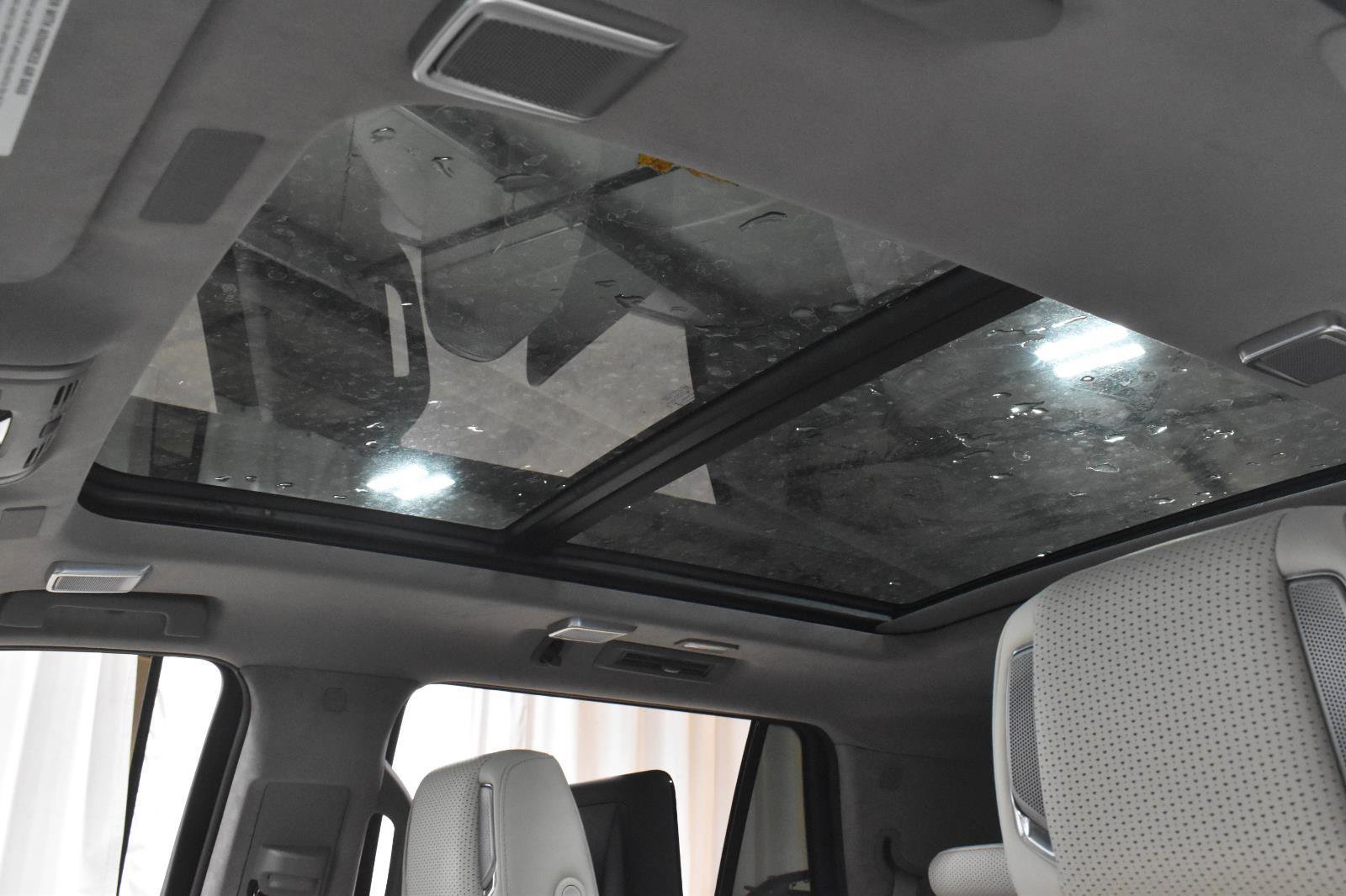 New 2026 Cadillac Escalade Platinum Sport w/ LPO, ONYX Package image 3