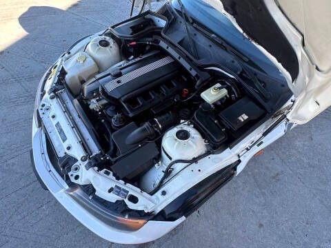 Used 1999 BMW Z3 2.5i RWD image 28