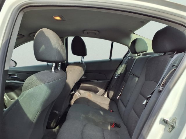 Used 2012 Chevrolet Cruze LT FWD image 17