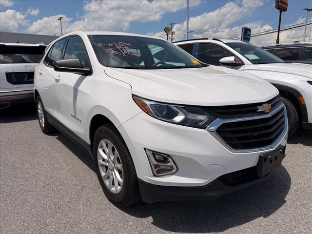 Used 2018 Chevrolet Equinox LS AWD/4WD image 13