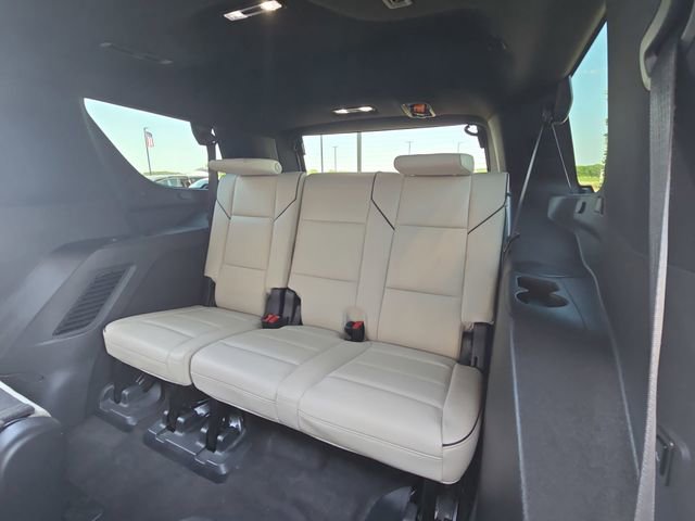 Used 2021 Cadillac Escalade Sport w/ Driver Assist Tech Package AWD/4WD image 26