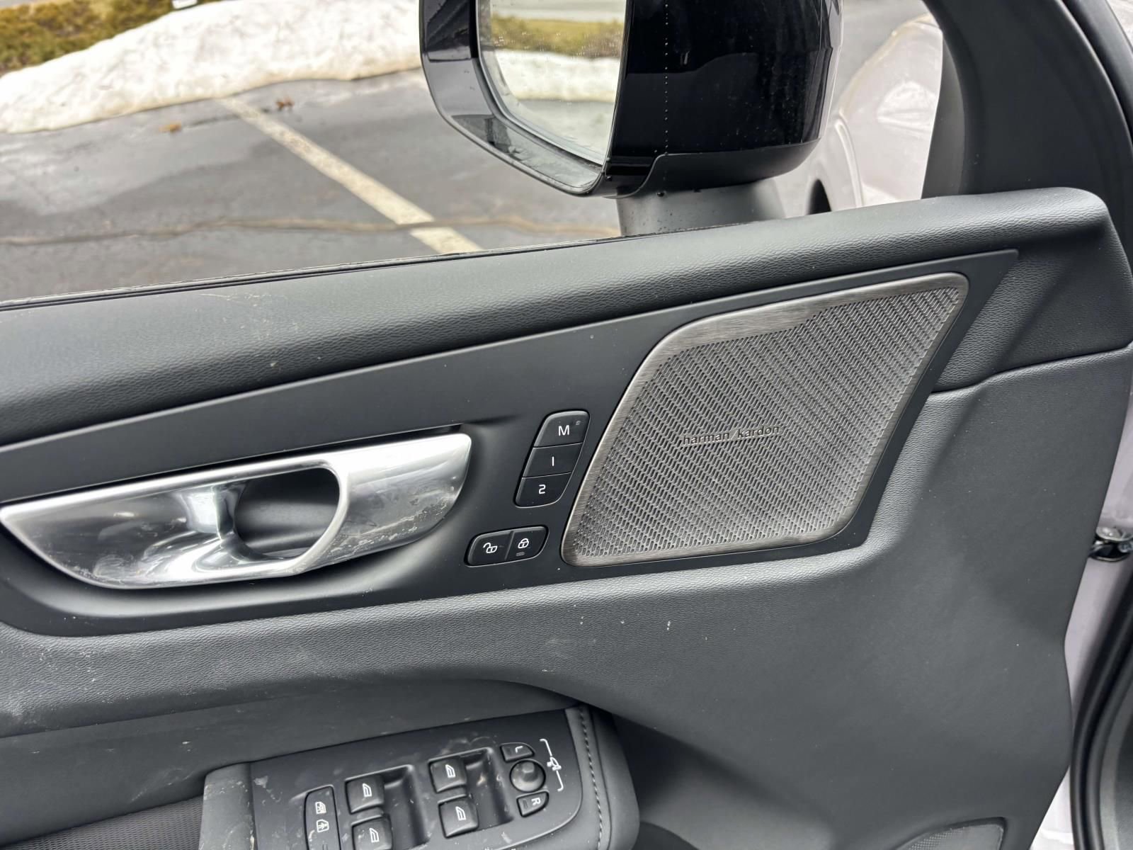 New 2026 Volvo XC60 B5 Plus AWD/4WD image 12