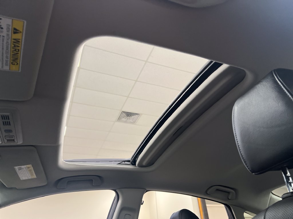 Used 2020 Honda Insight Touring image 21