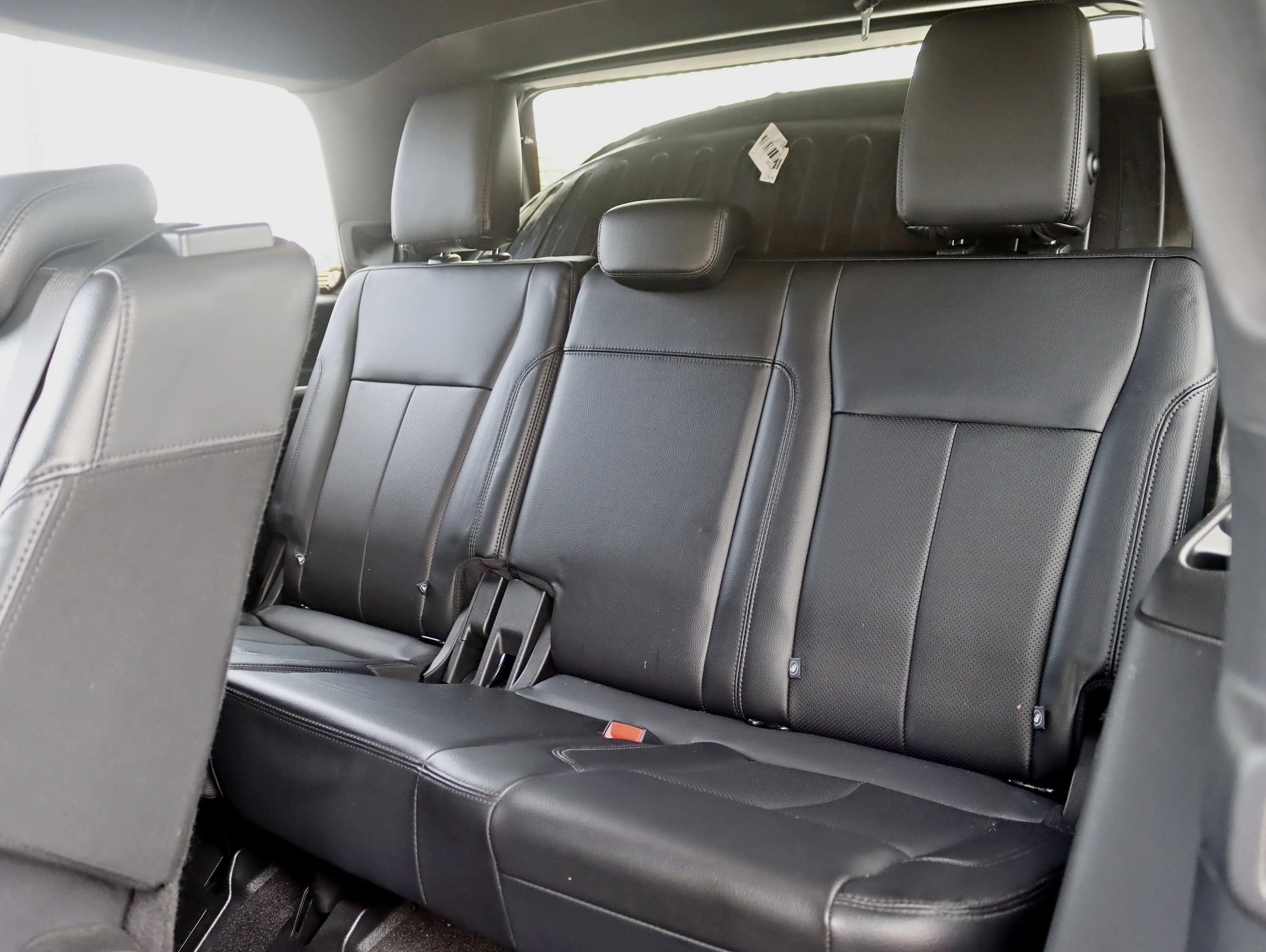 Used 2019 Ford Expedition XLT w/ Equipment Group 202A AWD/4WD image 33
