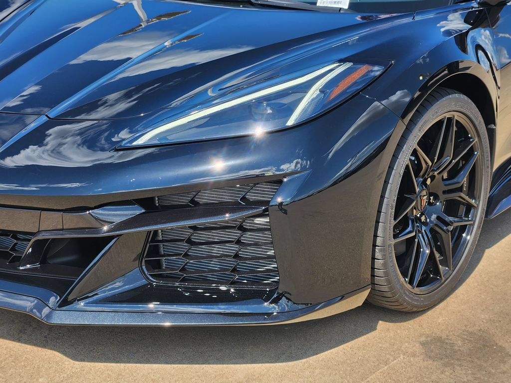 New 2027 Chevrolet Corvette Z06 RWD image 6