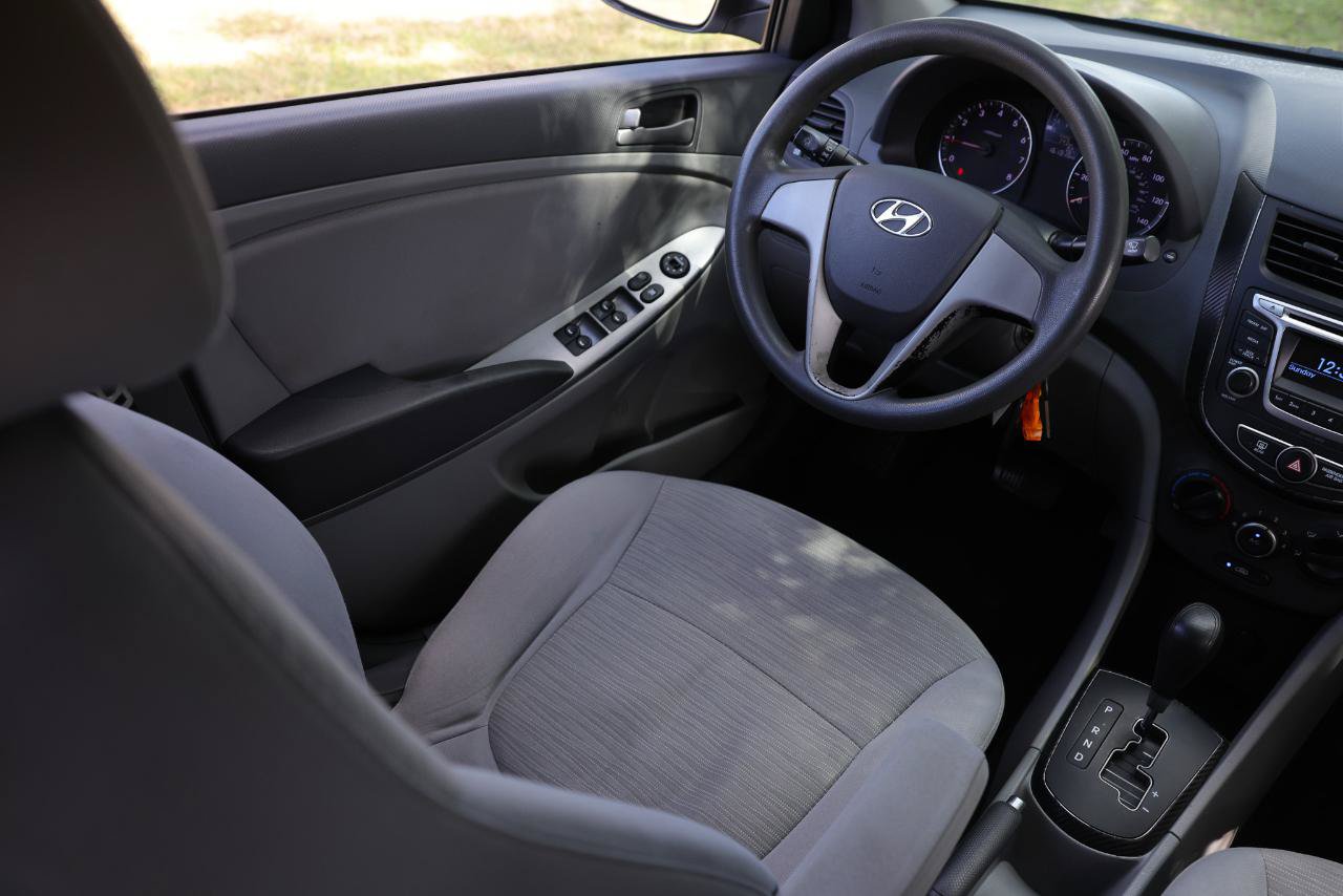 Used 2017 Hyundai Accent SE FWD image 21