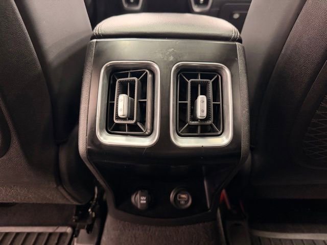 Used 2021 Kia Sorento S w/ Panoramic Sunroof Package FWD image 17