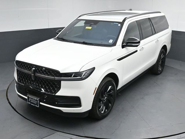 Used 2025 Lincoln Navigator L Reserve w/ Jet Appearance Package image 43